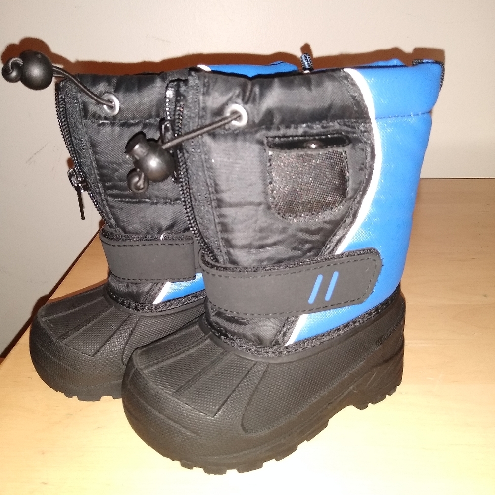 Baby Snow Boots Like New